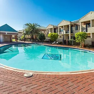Country Comfort **** Perth