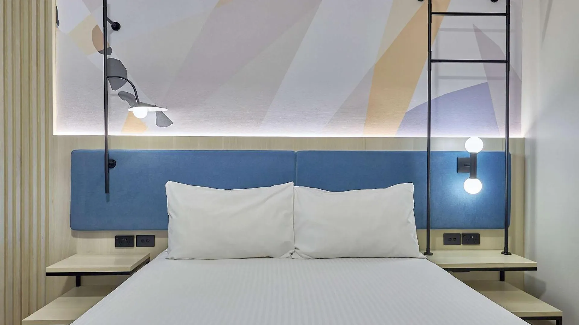 Ibis Perth Hotel