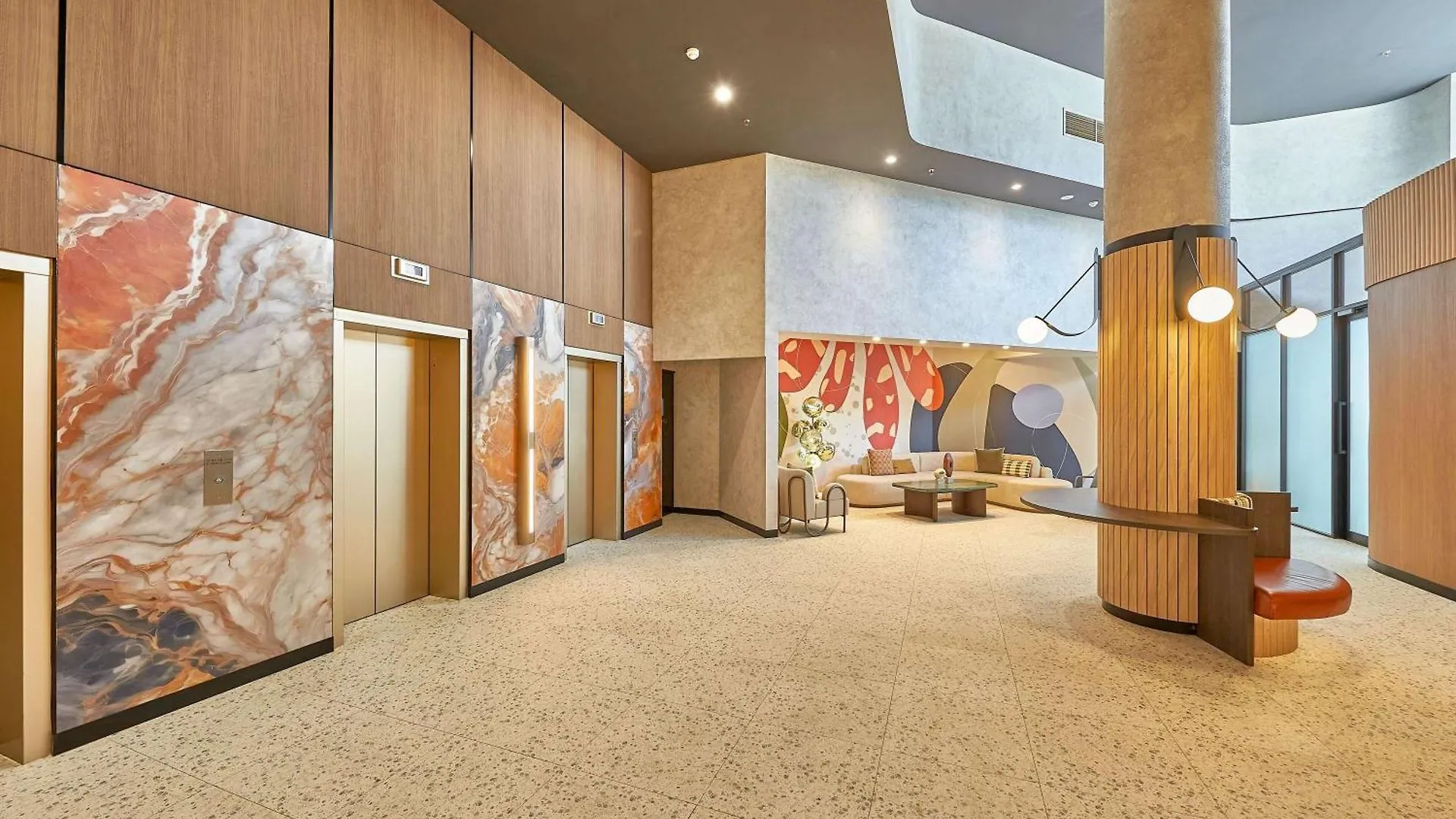 Ibis Perth Hotel 4*,