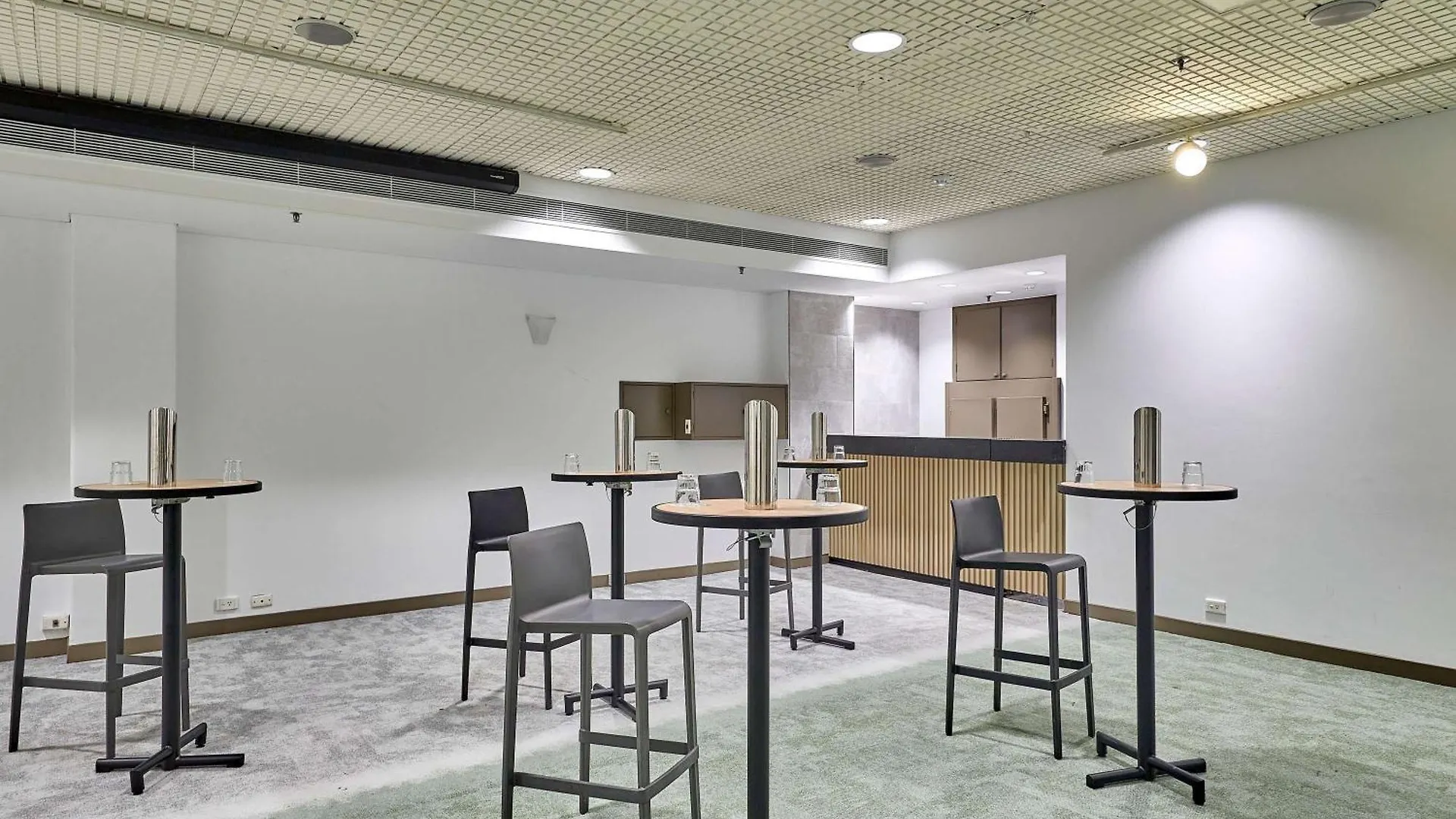 Ibis Perth Hotel