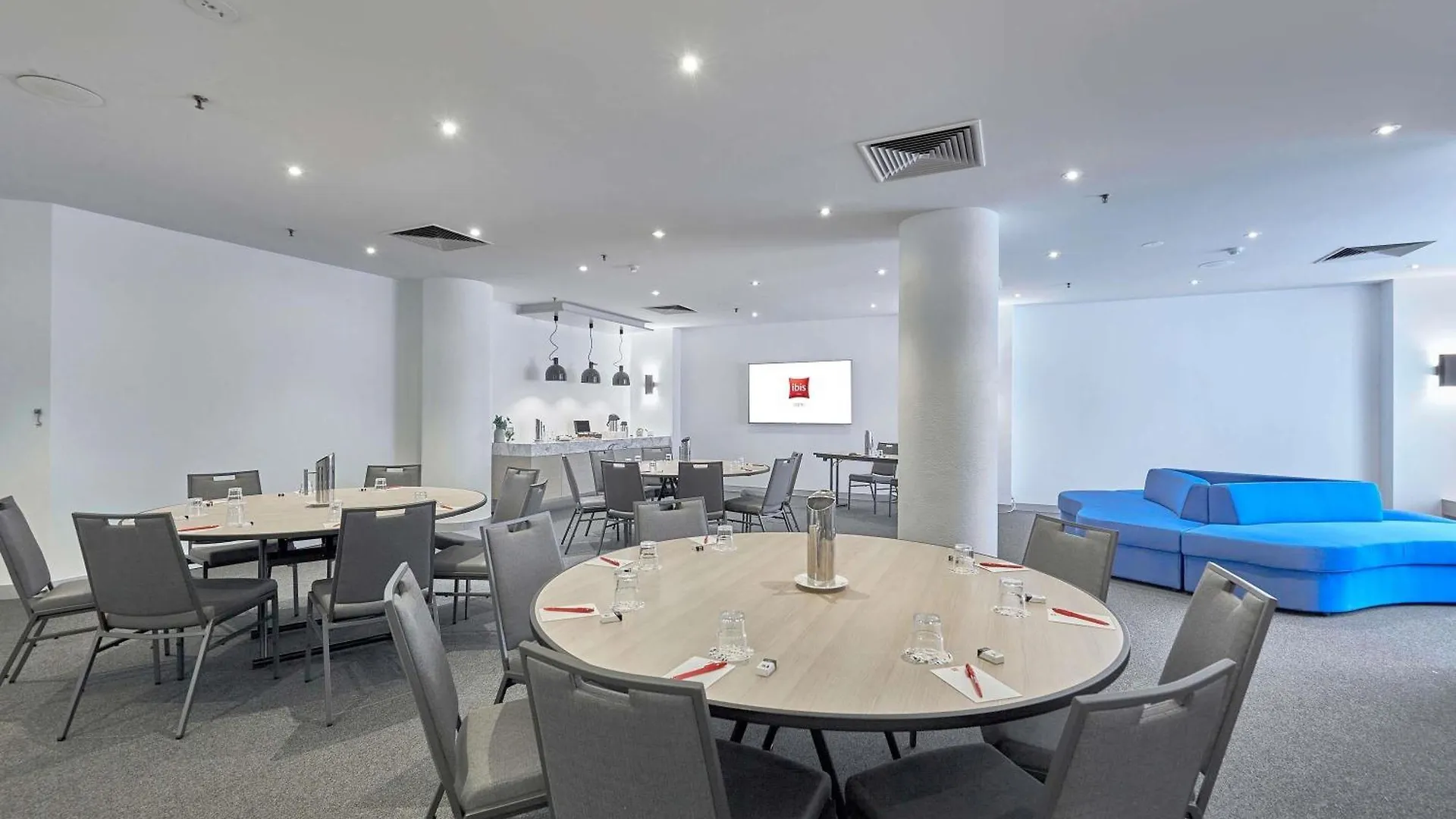 Ibis Perth Hotel 4*,  Australia