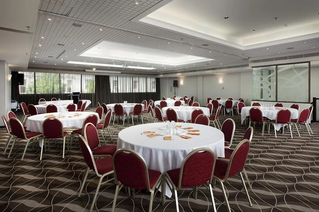 Ibis Perth Hotel